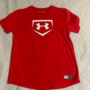 Red under armour t shirt